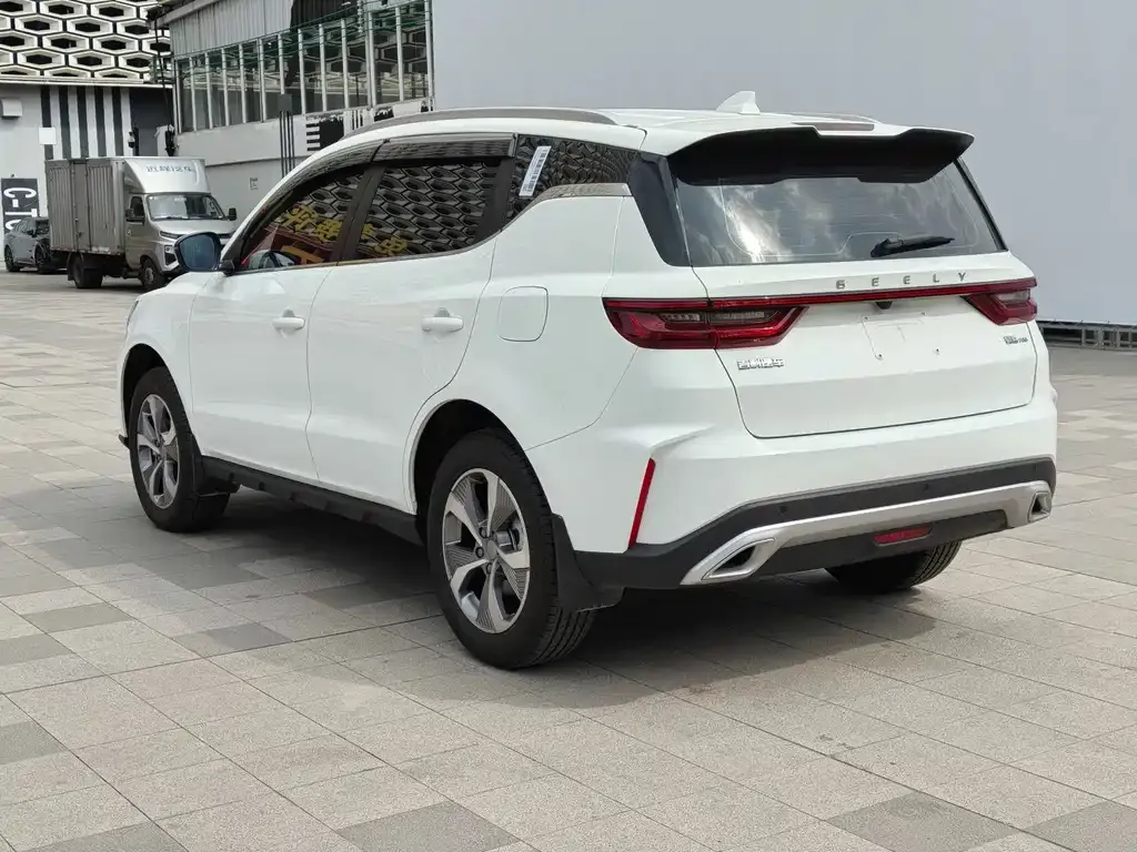 Geely Haoyue PRO — фото 4