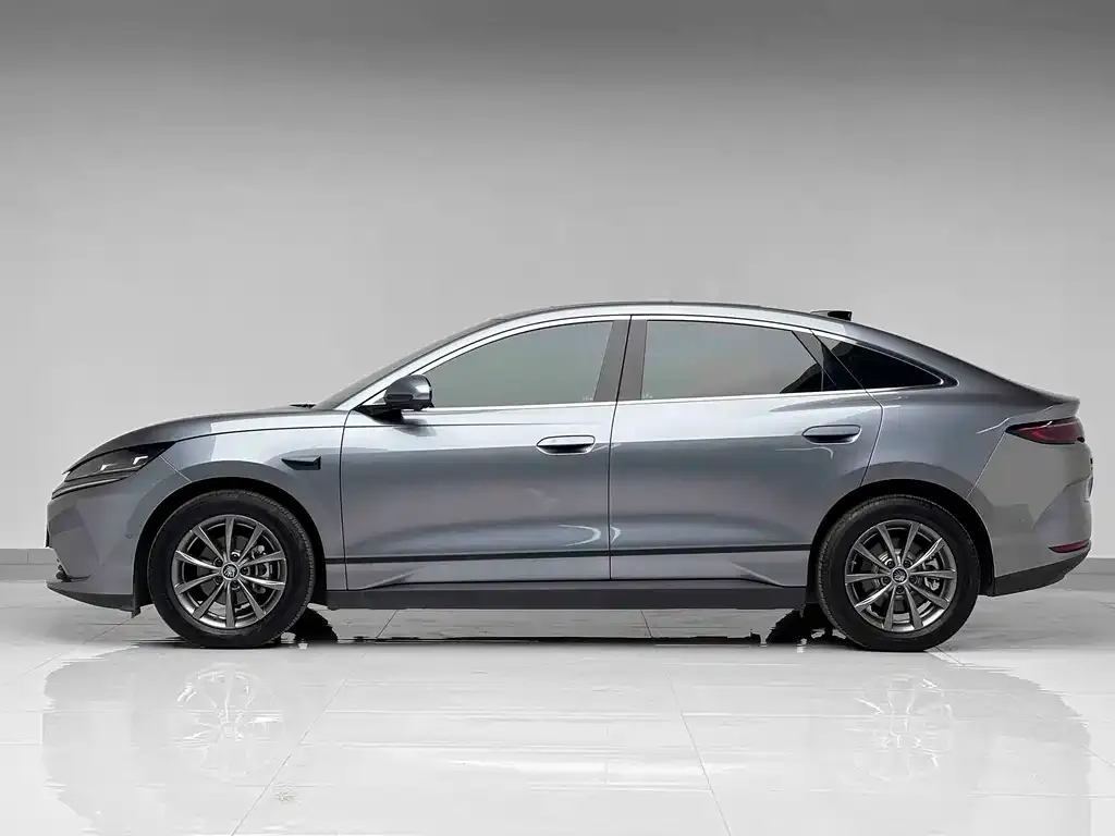 BYD Qin L — фото 4