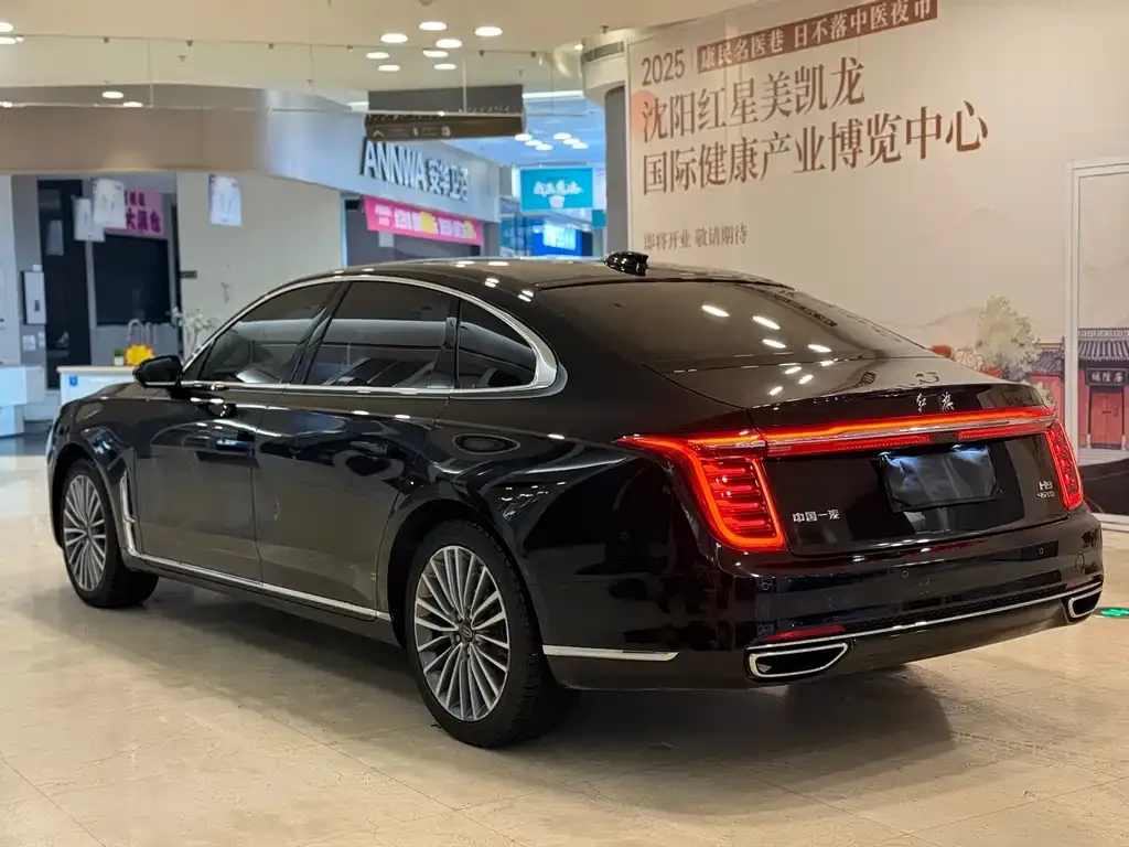 Hongqi H9 — фото 7