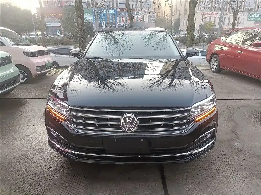 Volkswagen Phideon — фото 2