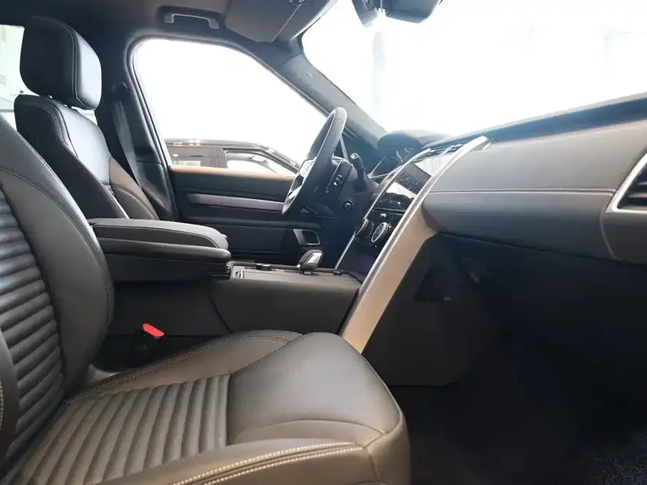 Land Rover Discovery — фото 10