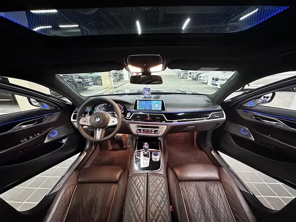 BMW 7 Series — фото 4