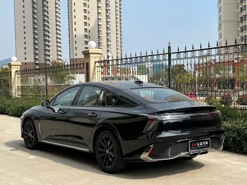Hongqi H6 — фото 6