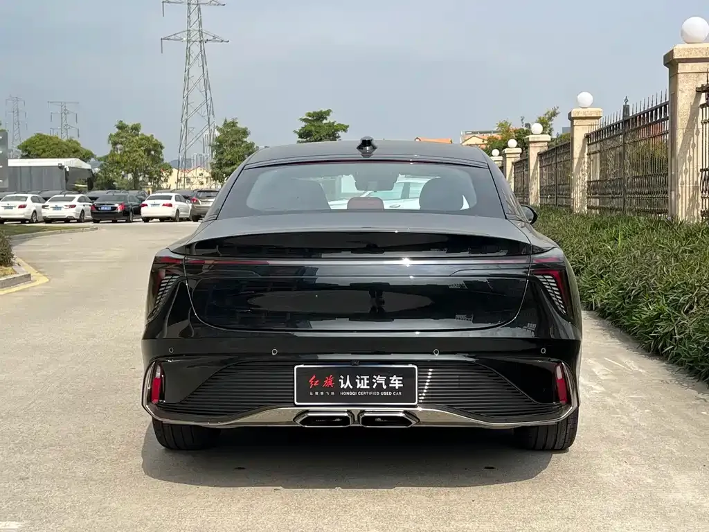 Hongqi H6 — фото 10