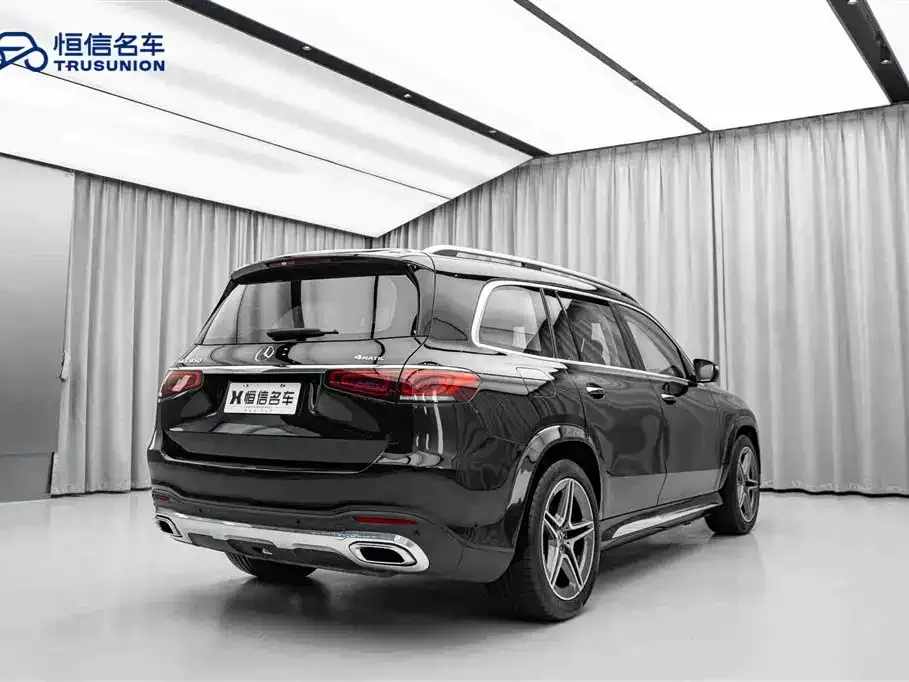 Mercedes-Benz GLS — фото 6