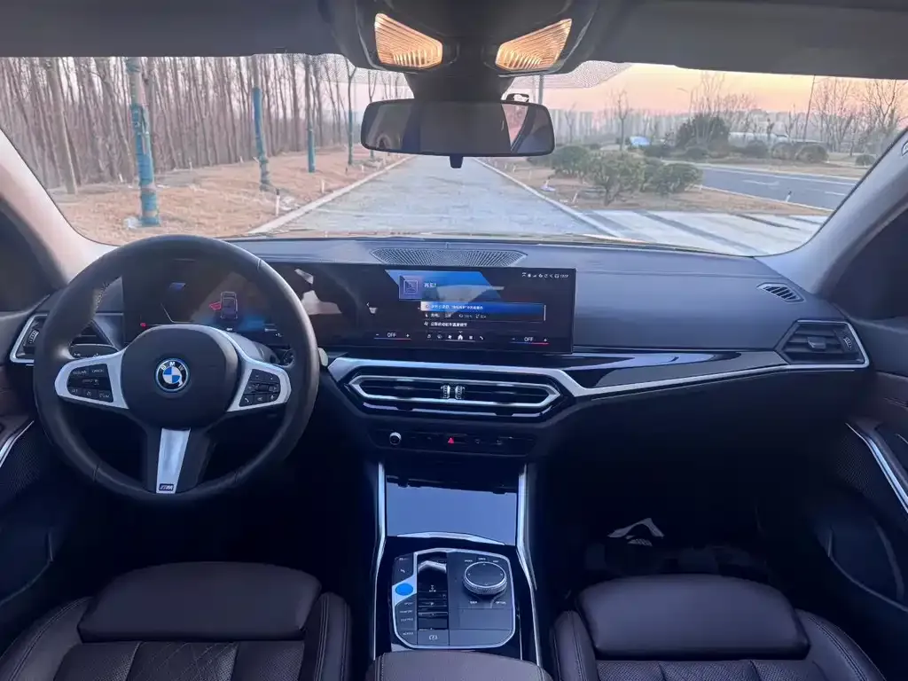 BMW i3 — фото 3