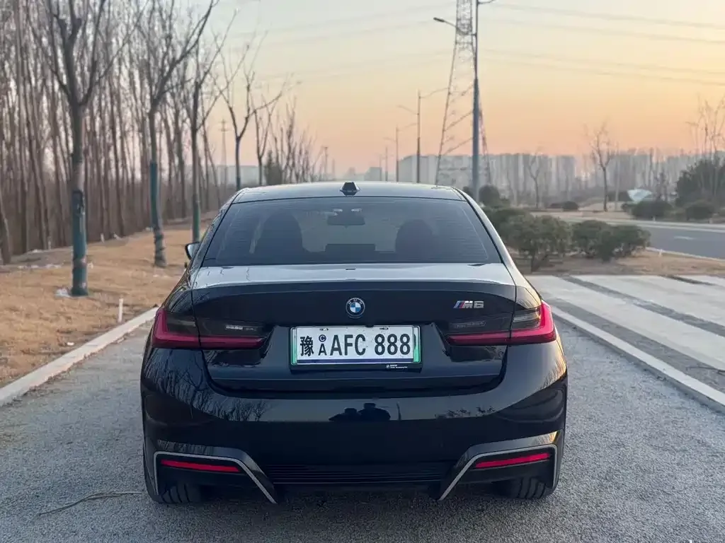 BMW i3 — фото 8