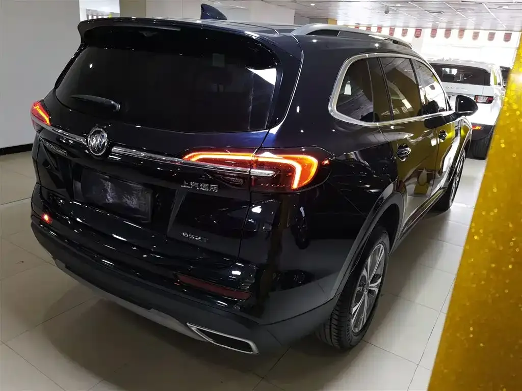 Buick Envision Plus — фото 5