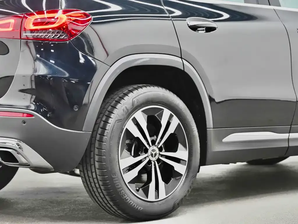 Mercedes-Benz GLA — фото 10