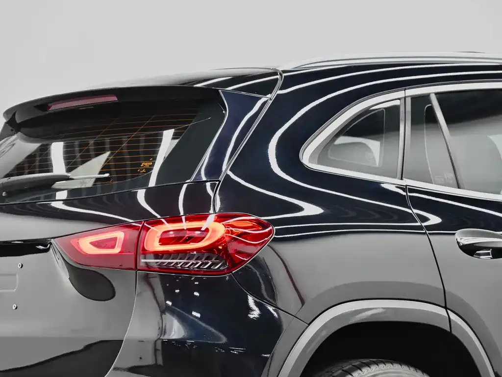 Mercedes-Benz GLA — фото 9