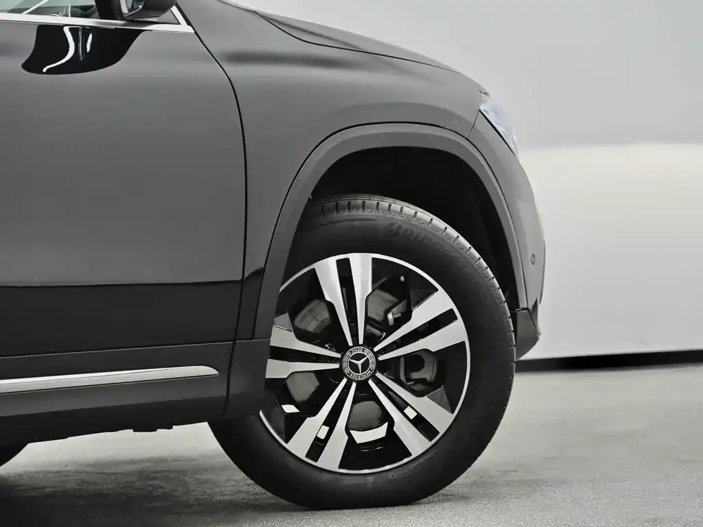 Mercedes-Benz GLA — фото 8