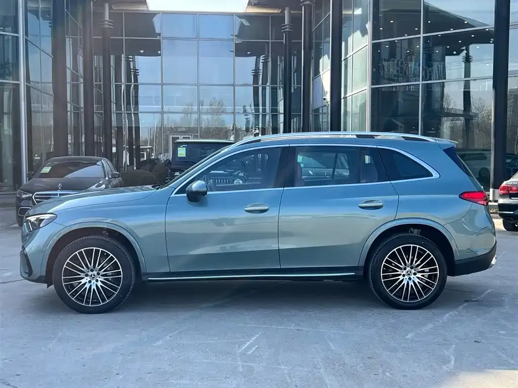 Mercedes-Benz GLC — фото 7