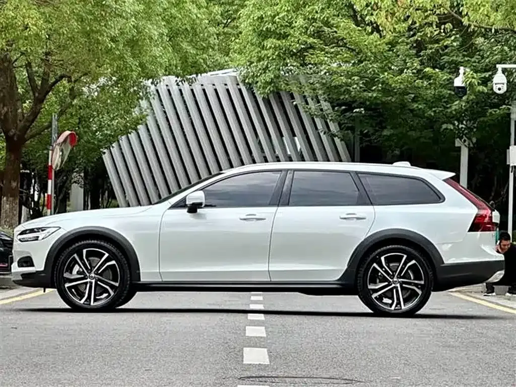 Volvo V90 — фото 5