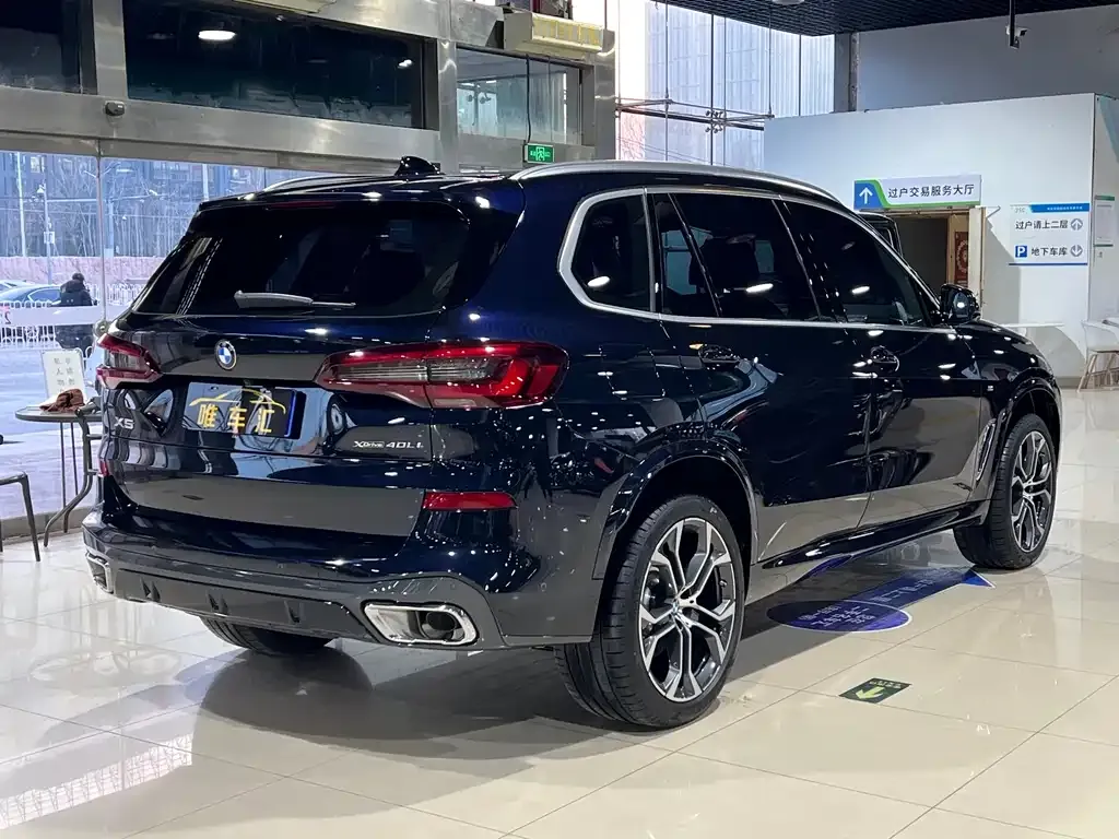 BMW X5 — фото 2