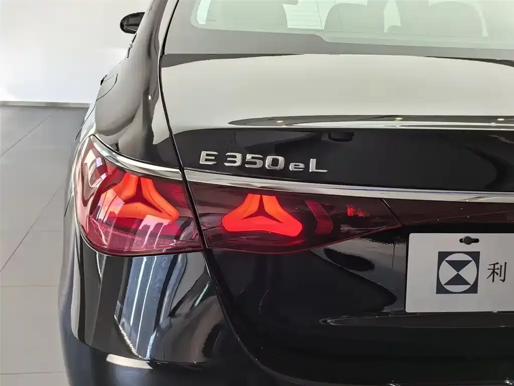 Mercedes-Benz E-Class New Energy — фото 4