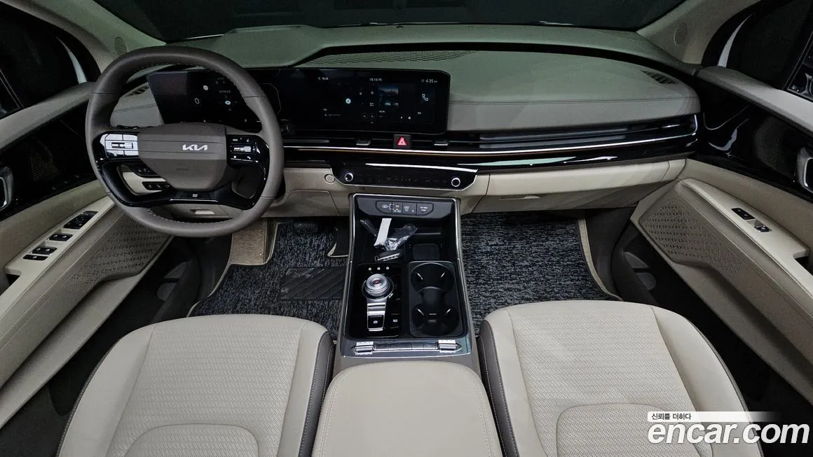 Kia Carnival — фото 10