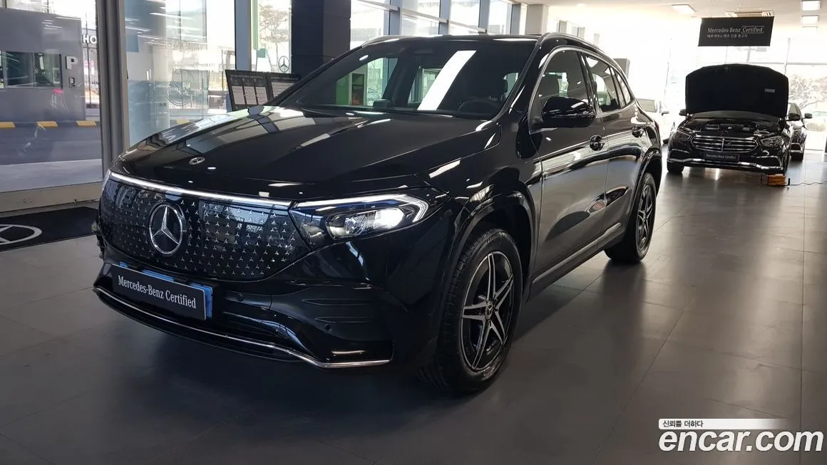 Mercedes-Benz EQA — фото 1