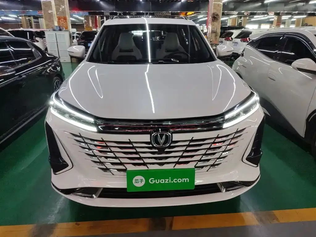 Changan CS75PLUS — фото 3