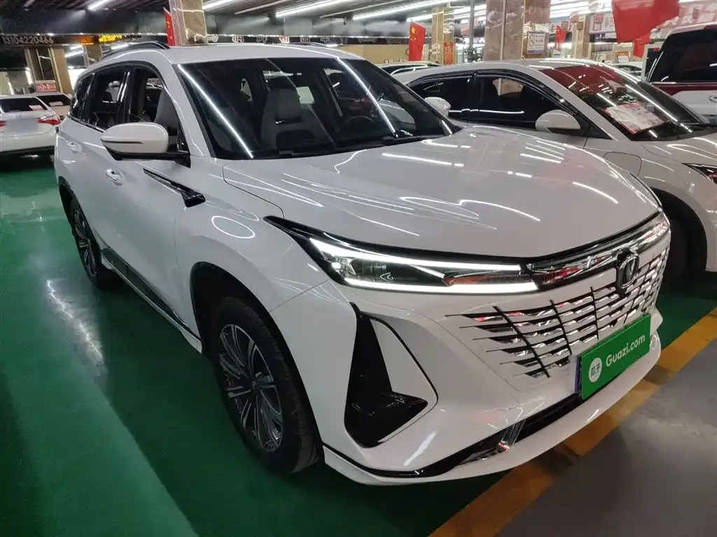 Changan CS75PLUS — фото 4