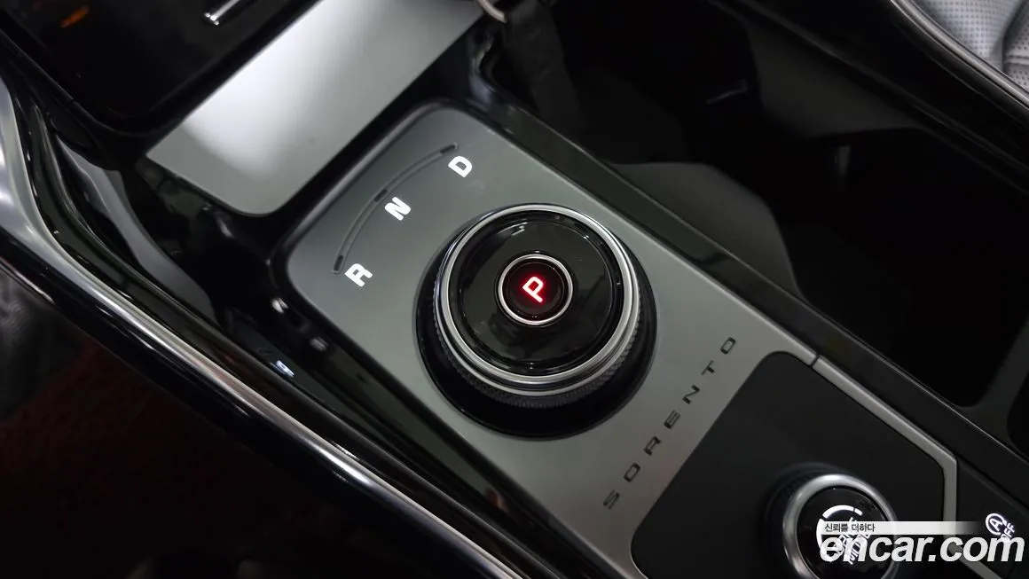 Kia Sorento — фото 3