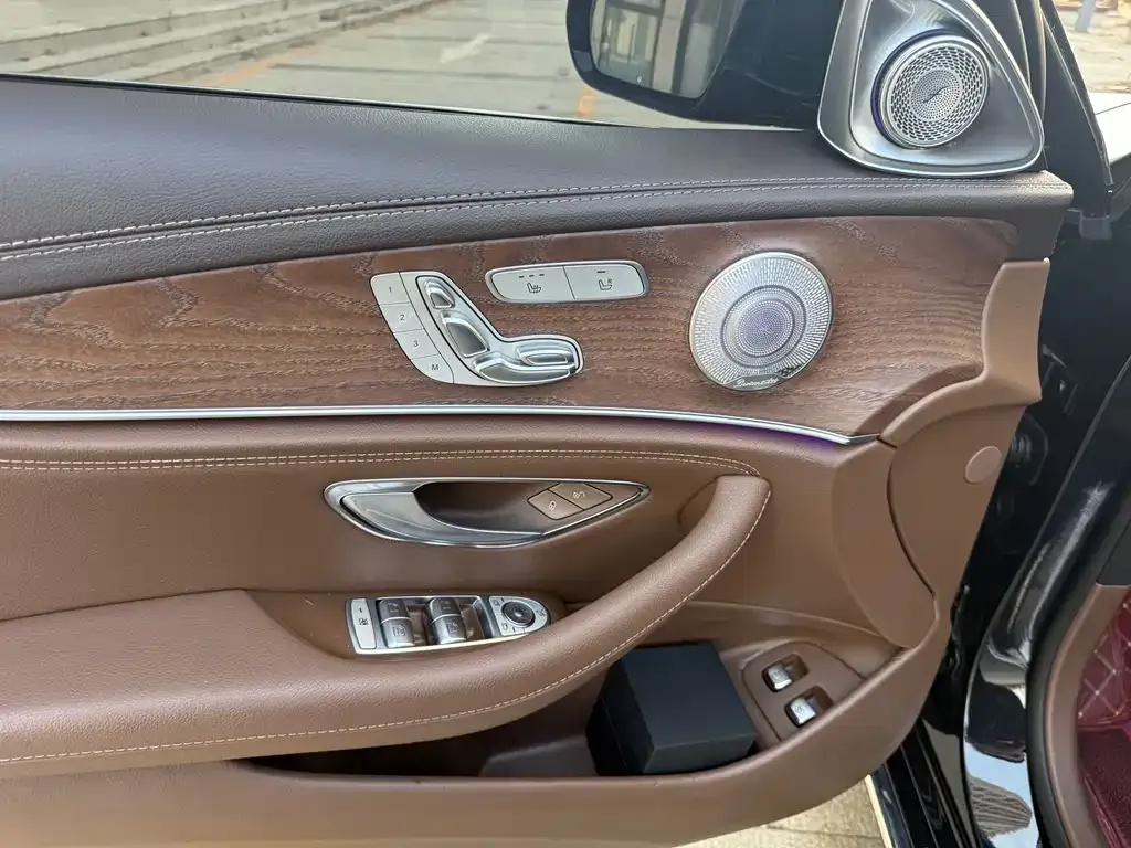 Mercedes-Benz E-Class New Energy — фото 10