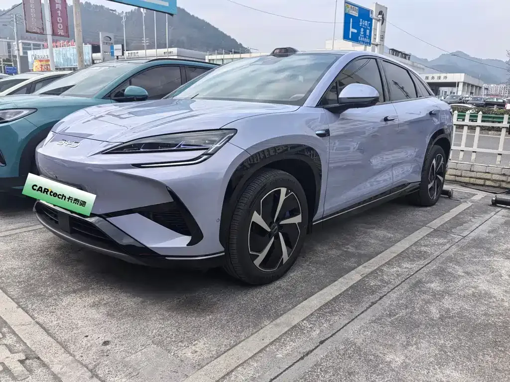 BYD Seal 07 EV — фото 1