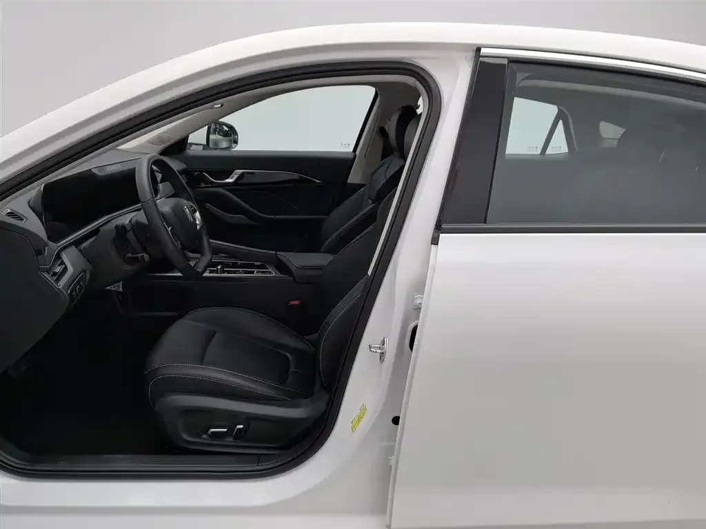 Bestune B70 — фото 3