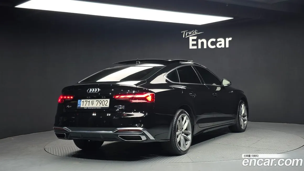Audi A5 — фото 9