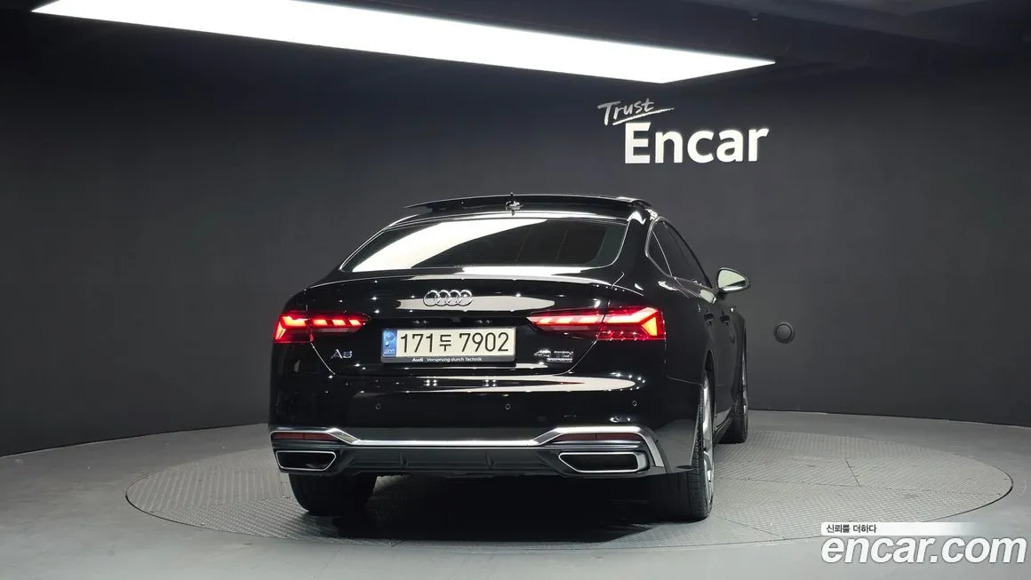 Audi A5 — фото 2