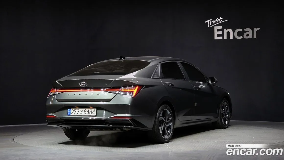 Hyundai AVANTE — фото 2