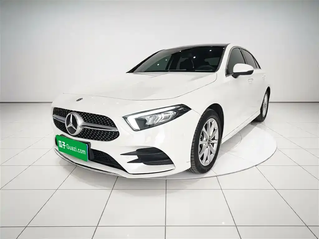 Mercedes-Benz A-Class — фото 1