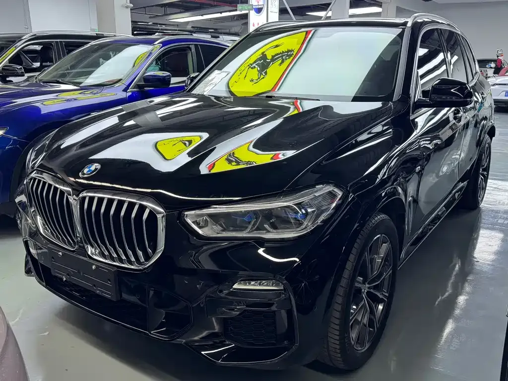 BMW X5 (Import) — фото 1