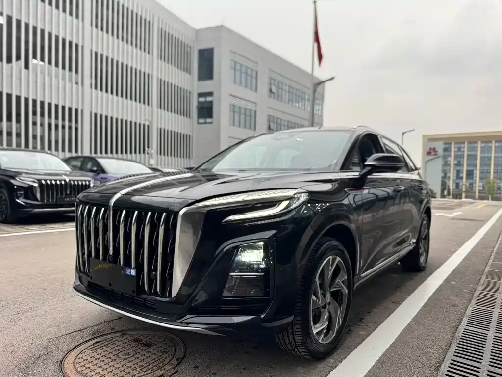 Hongqi HS3 PHEV — фото 1