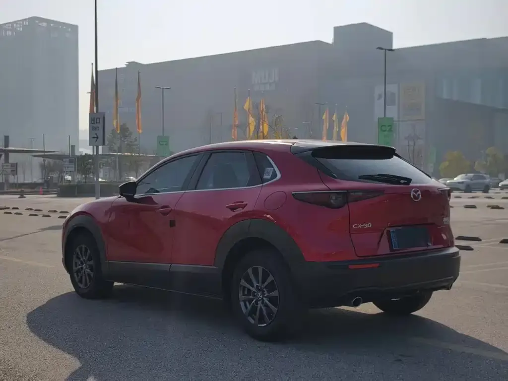 Mazda CX-30 — фото 3