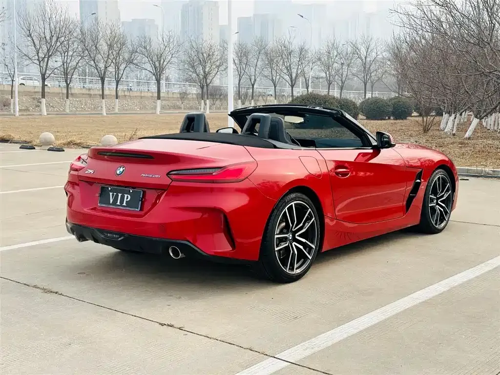 BMW Z4 — фото 9