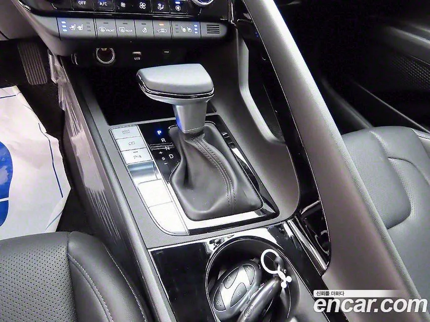 Hyundai AVANTE — фото 6