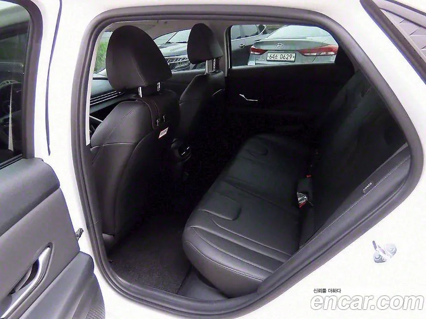Hyundai AVANTE — фото 10