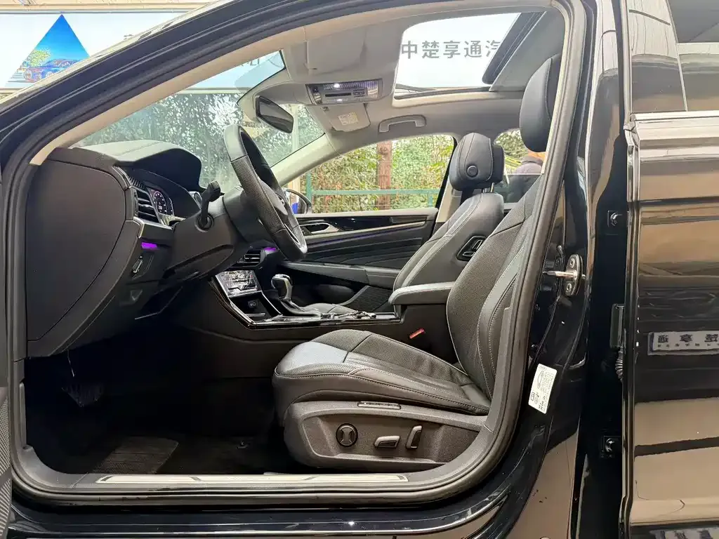 Volkswagen Passat — фото 5