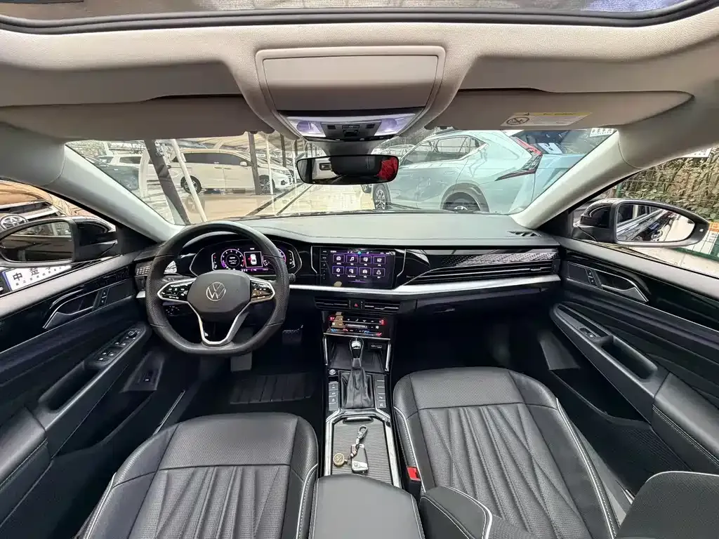 Volkswagen Passat — фото 10