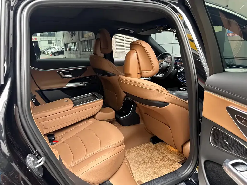 Mercedes-Benz E-Class New Energy — фото 3