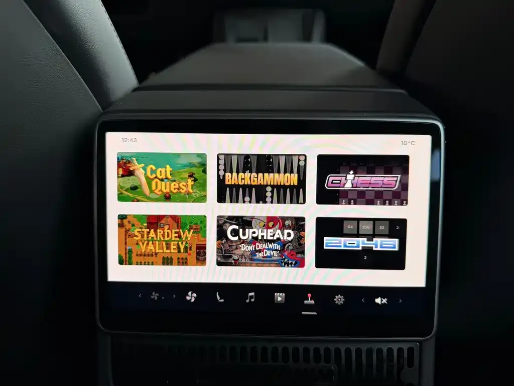 Tesla Model 3 — фото 2