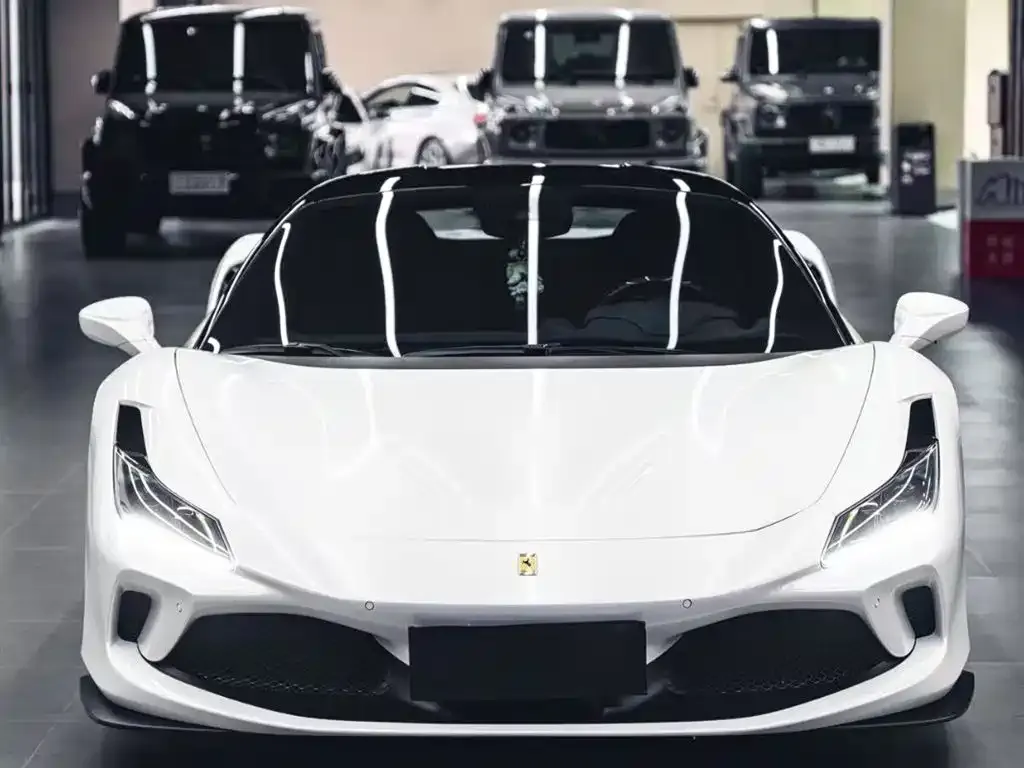 Ferrari F8 — фото 1