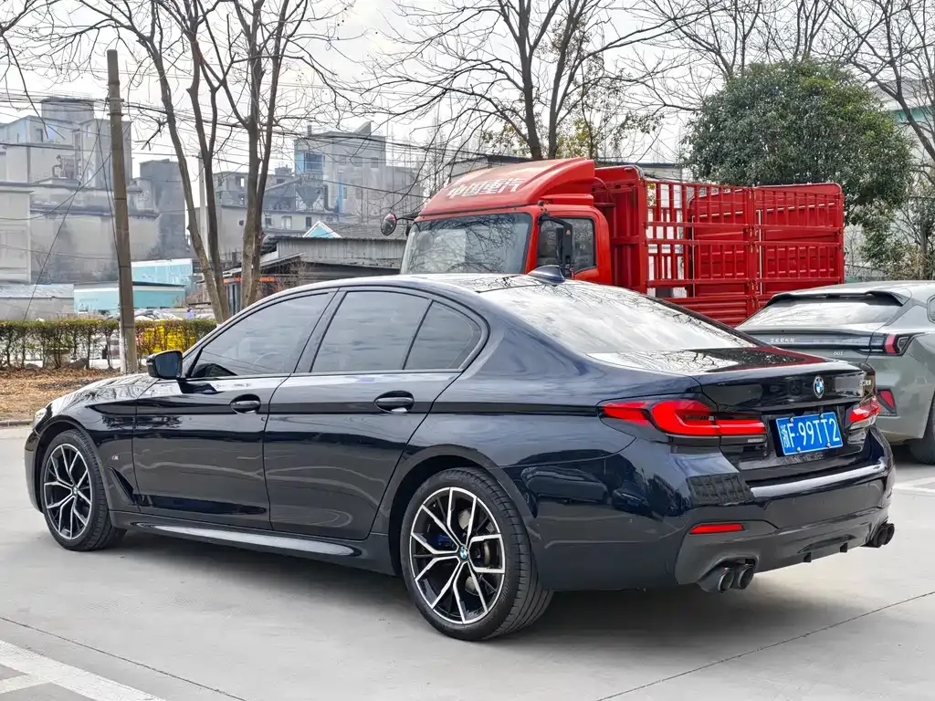 BMW 5 Series (Import) — фото 9