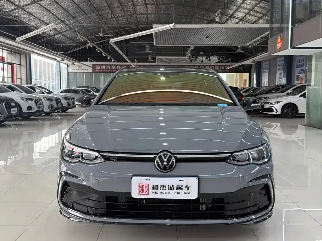 Volkswagen Golf — фото 5