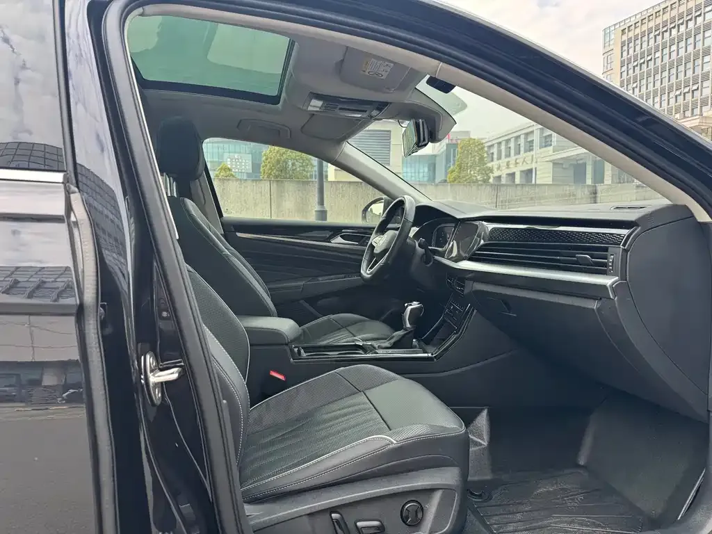 Volkswagen Passat — фото 4