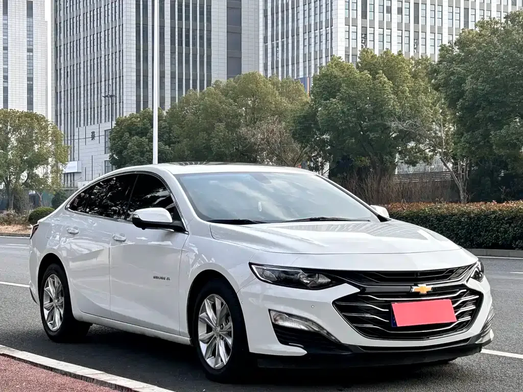 Chevrolet Malibu XL — фото 2