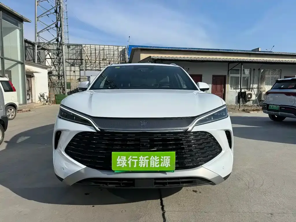 BYD L DM-i — фото 2
