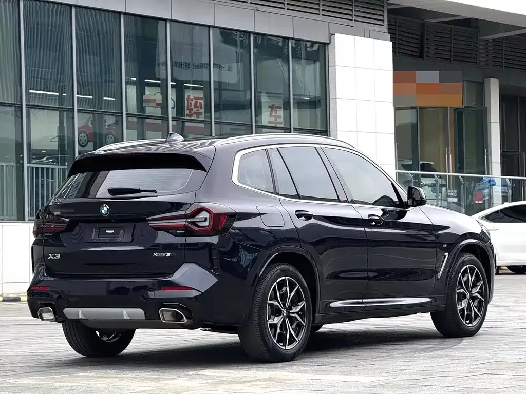 BMW X3 — фото 2