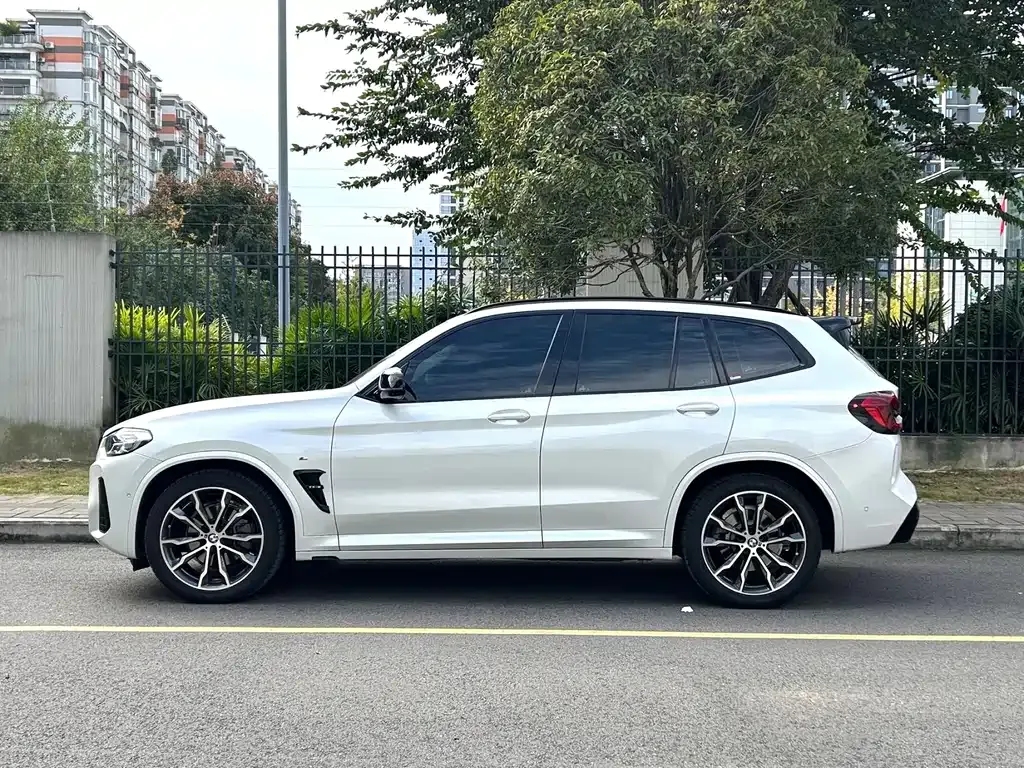 BMW X3 — фото 7
