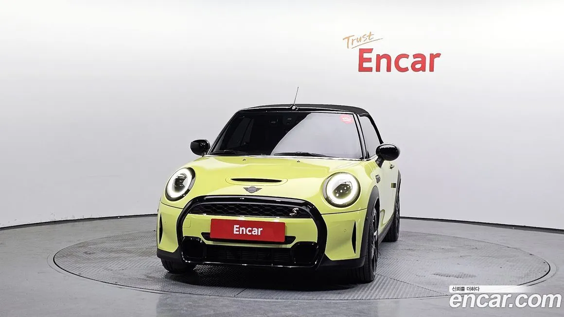 Mini Cooper Convertible — фото 10